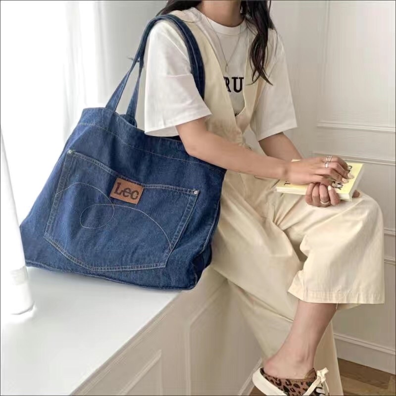 TÚI TOTE JEAN DENIM ĐEO VAI DÀY DẶN PHONG CÁCH HÀN QUỐC
