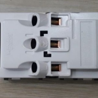 Ổ cắm đôi 3 chấu S-Concept Schneider