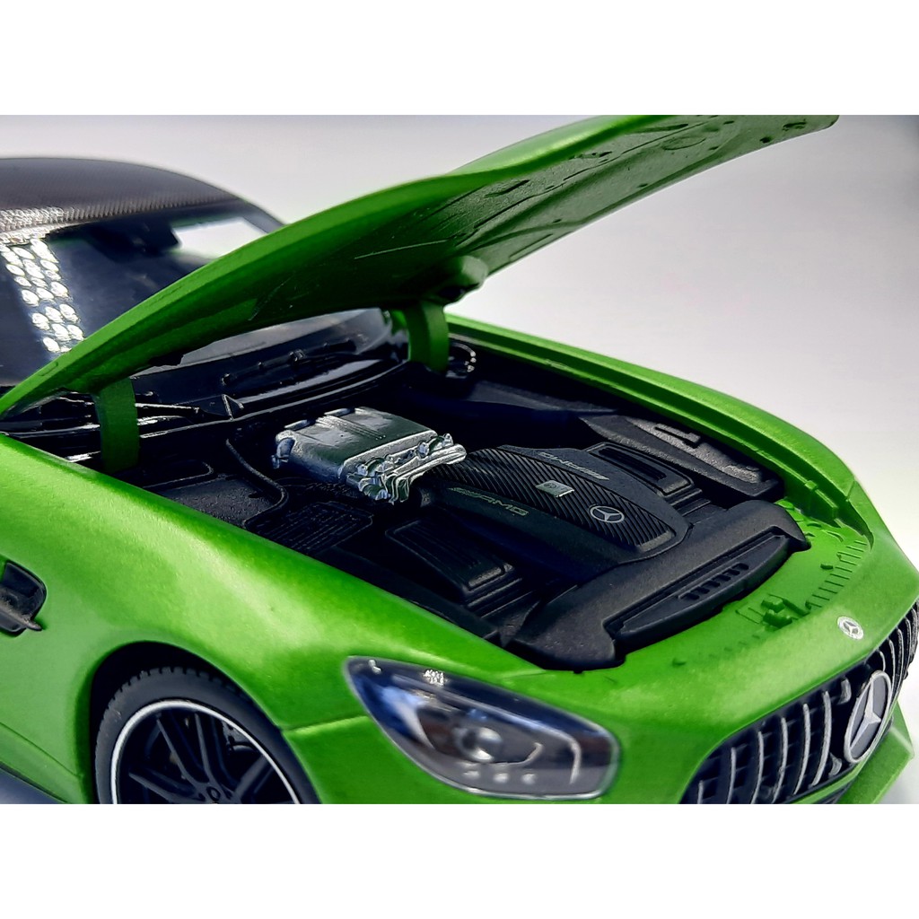 Xe Mô Hình Mercedes - AMG GT R 1:24 Welly ( Xanh Chuối )