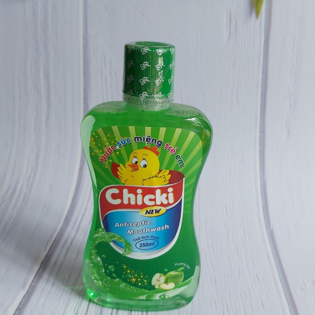 Nước xúc miệng trẻ em chicki chai 250ml