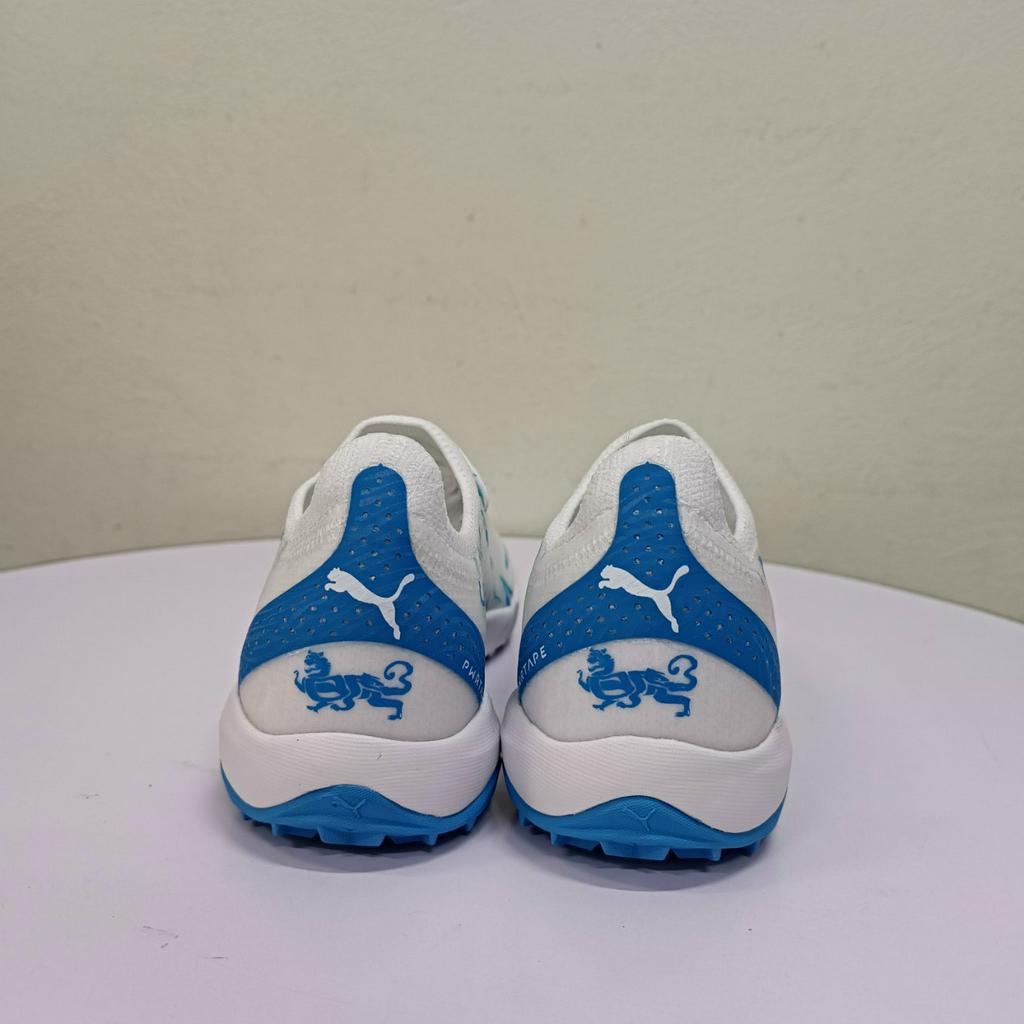 Giày Đá Bóng Sân Cỏ Nhân Tạo Puma Ultra Ultimate TF Màu Trắng