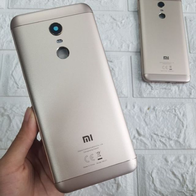 Bộ Vỏ + Sườn Xiaomi Redmi 5 Plus Zin Hàng Cao Cấp