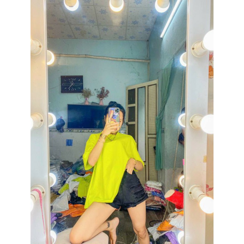 Áo thun tà trước dài tà sau ngắn có thể mặc nhiều kiểu