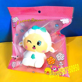 Squishy cô gái cừu trắng