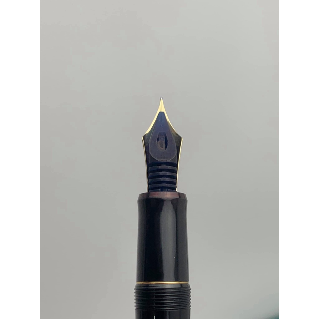 Bút mực Pilot Custom 74 Black made in Japan