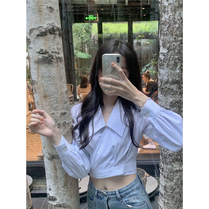 Áo kiểu IELGY dáng ngắn phong cách Hàn Quốc thời trang mùa hè xinh xắn dành cho nữ