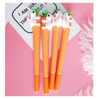 Bút bi nước thỏ ôm cà rốt (mực xanh - mực đen)