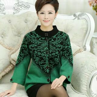 Áo len trung niên