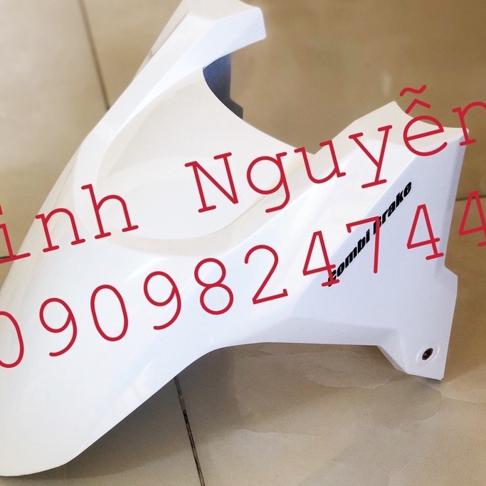 Tem chữ Combi brake dán dè trước Vario Click có sẵn