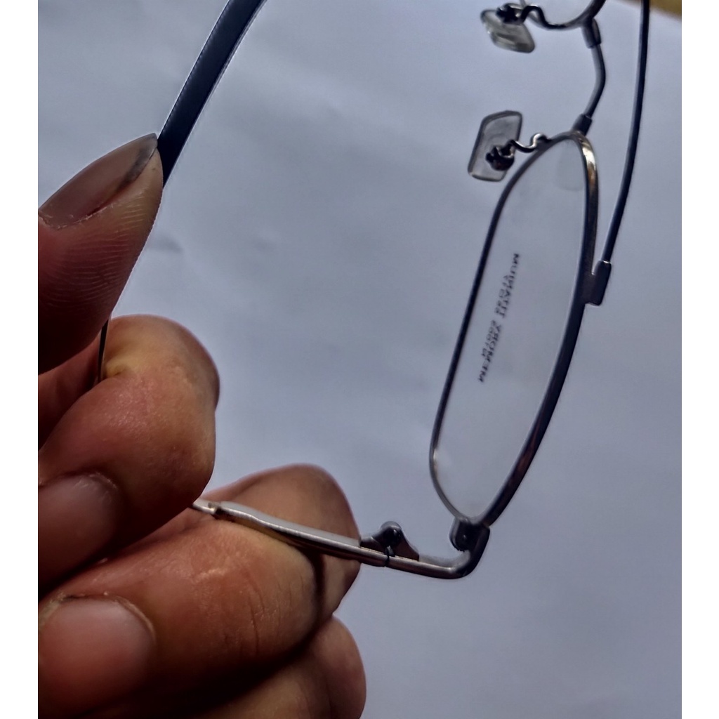 Gọng Kính nam titanium 2 cầu