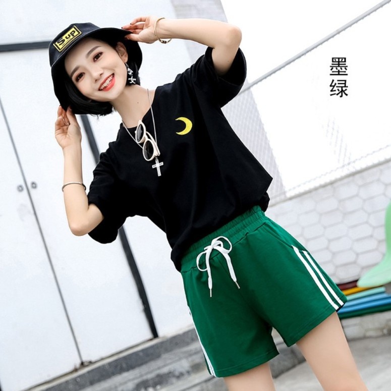 quần short nữ lai ngang 2 sọc