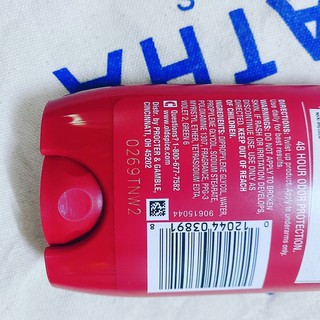 lăn khử mùi old spice