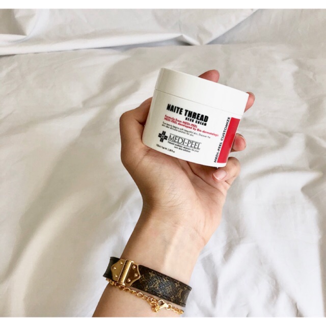 Kem dưỡng chống lão hoá cổ Medipeel Naite Thread Neck Cream [Chính hãng, bill]