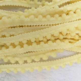 Dây Pom pom trang trí ,size  1cm (5 mét)