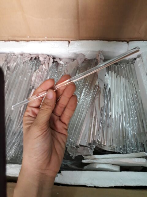 Đũa thủy tinh 20cm