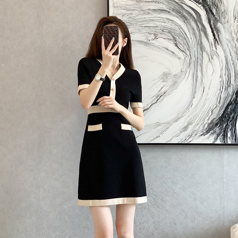 2022 the new summer style Xiaoxiang style waist shows slim advanced feeling color V-collar knitted dress A-shaped dress for women