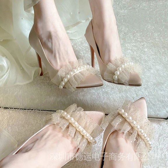 Giày Cao Gót Mũi Nhọn Phối Ren Đính Ngọc Trai Phong Cách Pháp Thời Trang Mùa Hè Hàng Mới 2023 Dễ Phối Đồ Dành Cho Phù Dâu