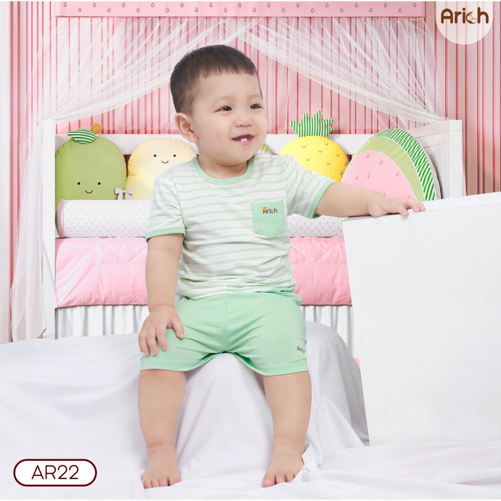 Bộ quần áo cộc cài vai Arich vải sợi tre họa tiết (size từ 3-6 tháng đến 3-4 tuổi)