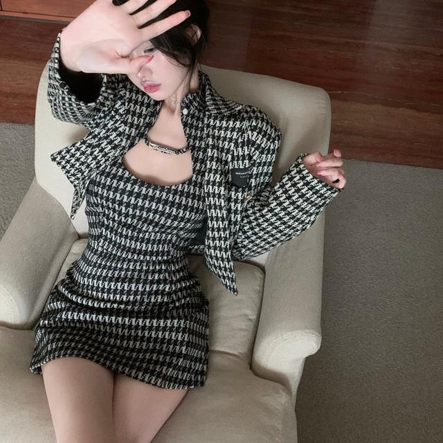 【F&amp;X】Váy ôm hông có túi mùa thu mới 2022