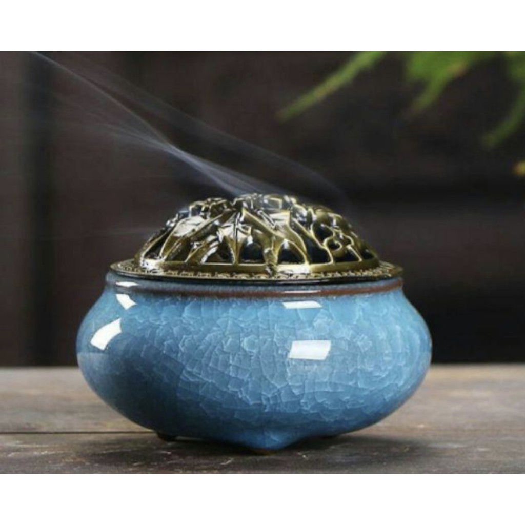 Xông trầm hương bằng sứ