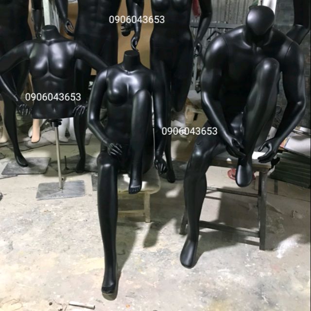 Manocanh thể thao nam, nữ dáng ngồi