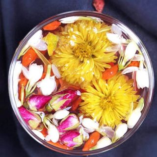 SET TRÀ MIX HOA CÚC + HOA HỒNG