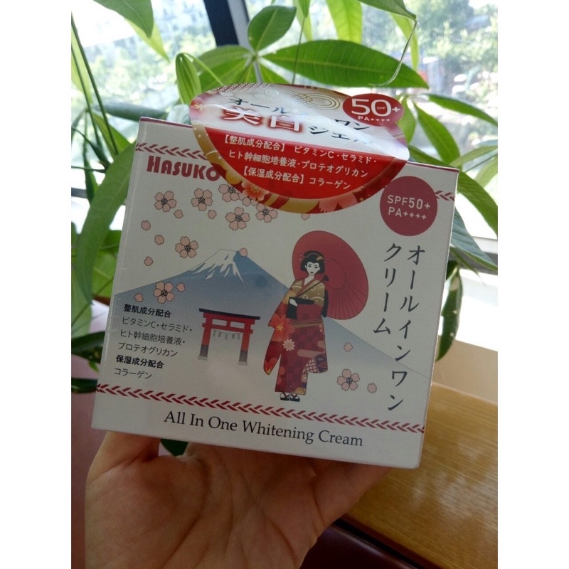 Kem ủ trắng hasuko nhật bản