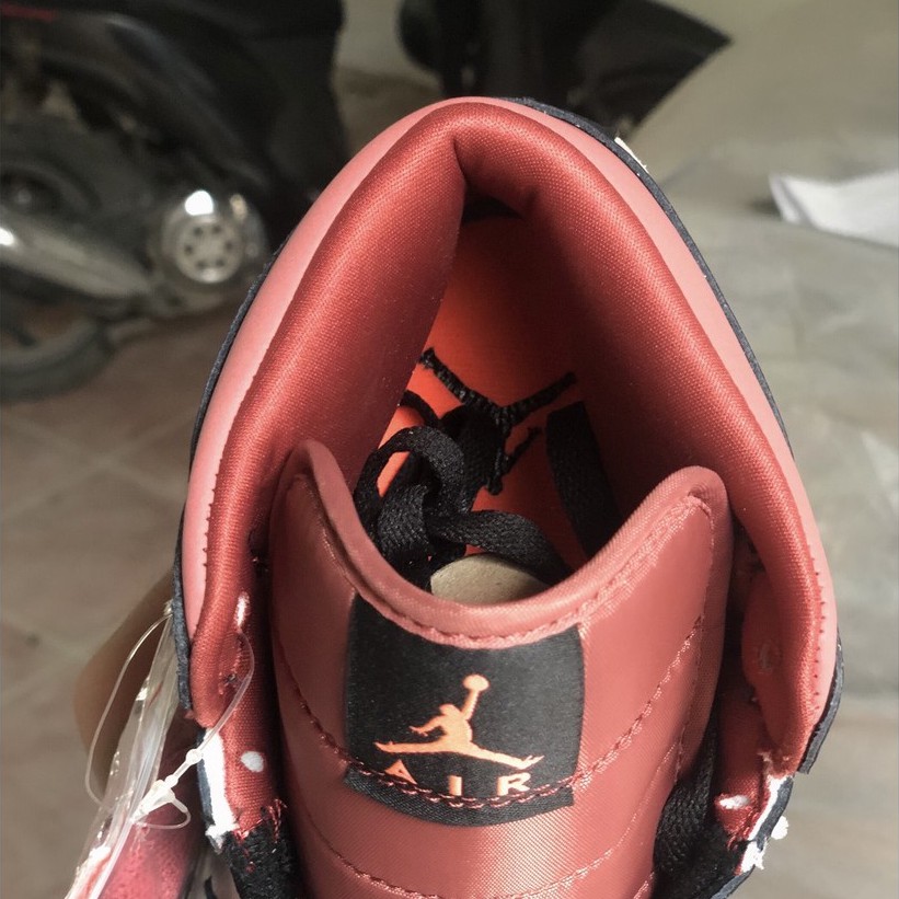 ✔️Giày Jordan 1 Mid Dusty Pink Đen Hồng Fullbox Tặng Dây✔️