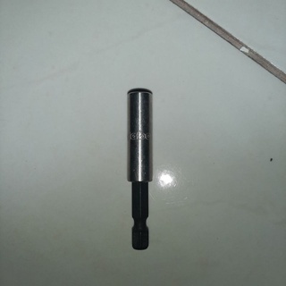 Đầu  nối vít + 10 mũi vít ph2 Bosch