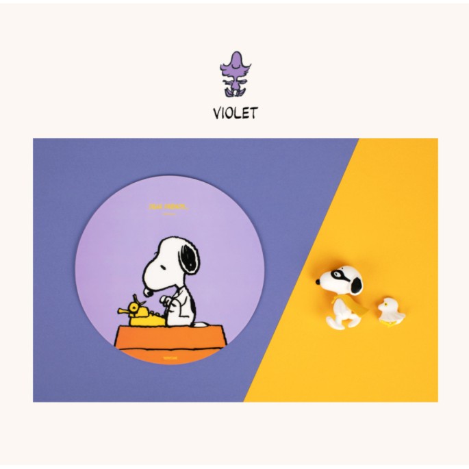 Tấm lót chuột hình chó Snoopy hai màu xinh xắn