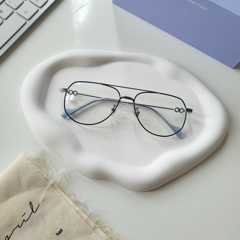 Gọng Kính Jennie 26 Titan Siêu Hot 2022