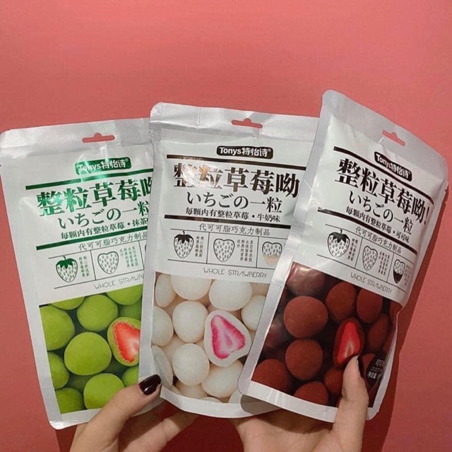 SOCOLA BỌC DÂU TÂY SẤY