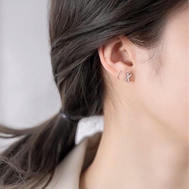Bông tai nữ hot hit, chữ x xoắn dáng gài phong cách độc đáo cuốn hút Mainomi Shop Bạc Xinh