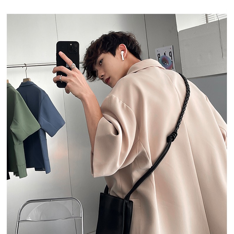 Áo blazer nam tay cộc dáng thụng phong cách Hàn Quốc | BigBuy360 - bigbuy360.vn