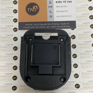 TNS.. Chân ĐẾ ĐÚC makita 18v, 14.4V có đế siêu cứng có chân đực( CHỈ ĐẾ  )