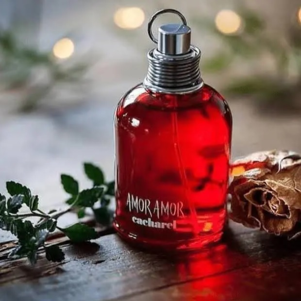 Nước hoa nữ Amor Amor by Cacharel EDT 100ml