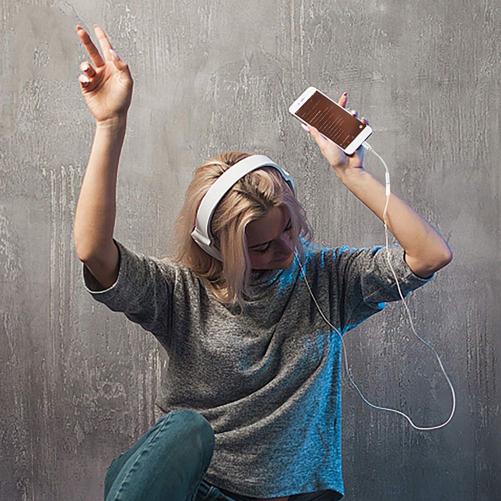 Cáp chuyển đổi âm thanh 3.5mm Type-C sang 3.5mm Type C USB-C đực sang 3.5 cái