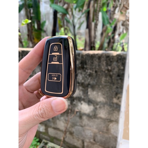 Ốp chìa khoá Toyota Cross 2020-2021-2022