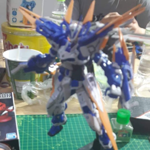 Mô hình lắp ráp Gundam Astray Blue D Daban