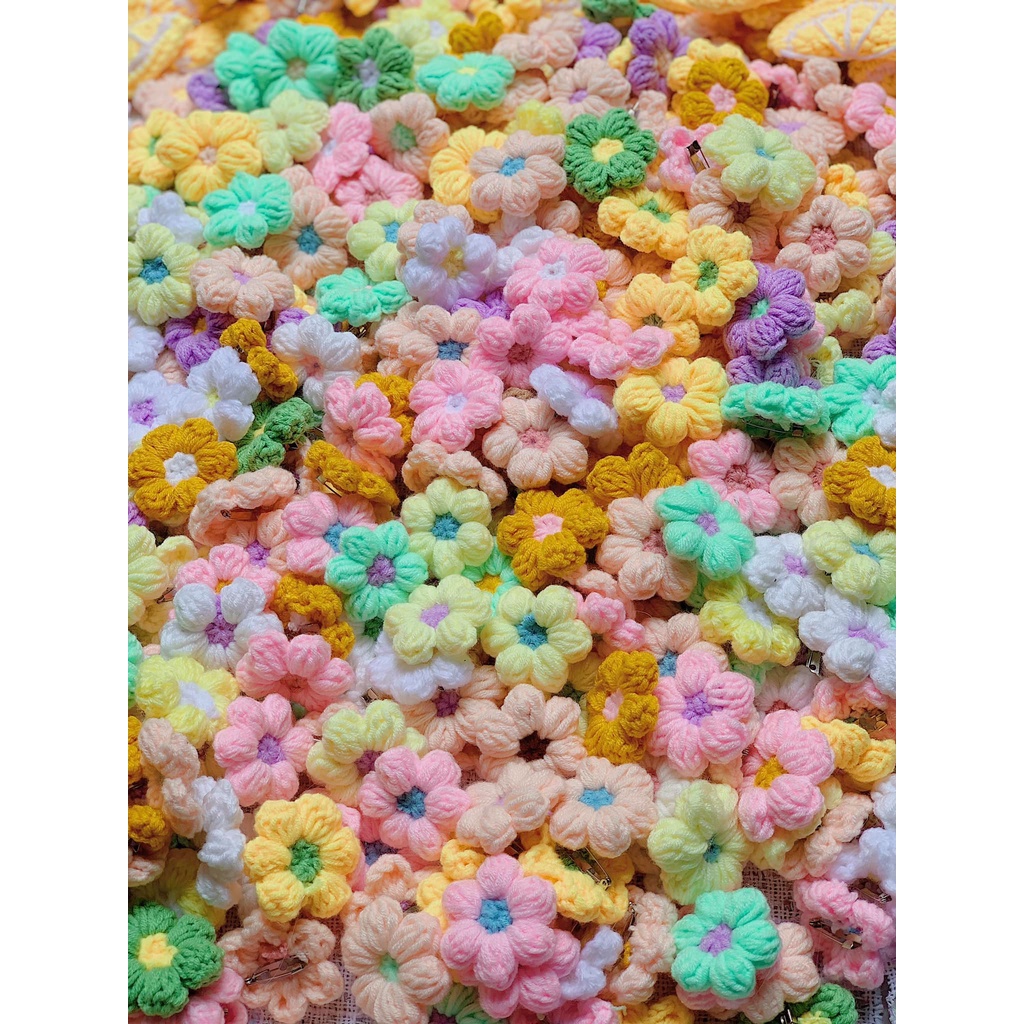 PIN - GHIM CÀI - MÓC KHÓA CHARM HOA BẰNG LEN HANDMADE