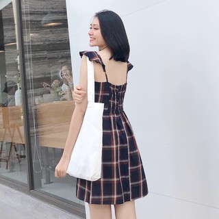 Đầm dây cánh tiên