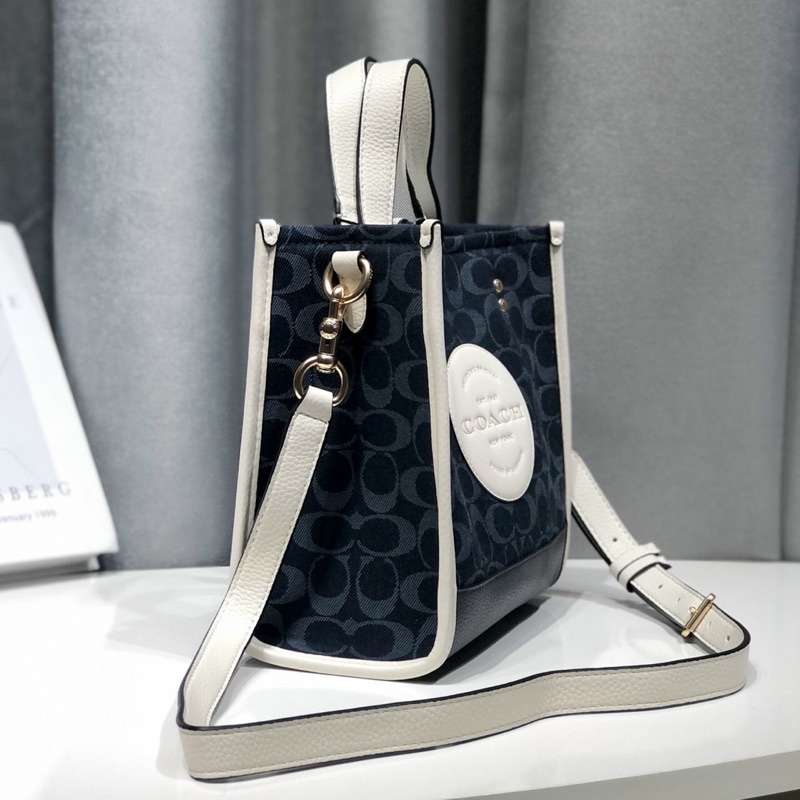 TÚI COACH DEMPEY TOTE 22 C5638