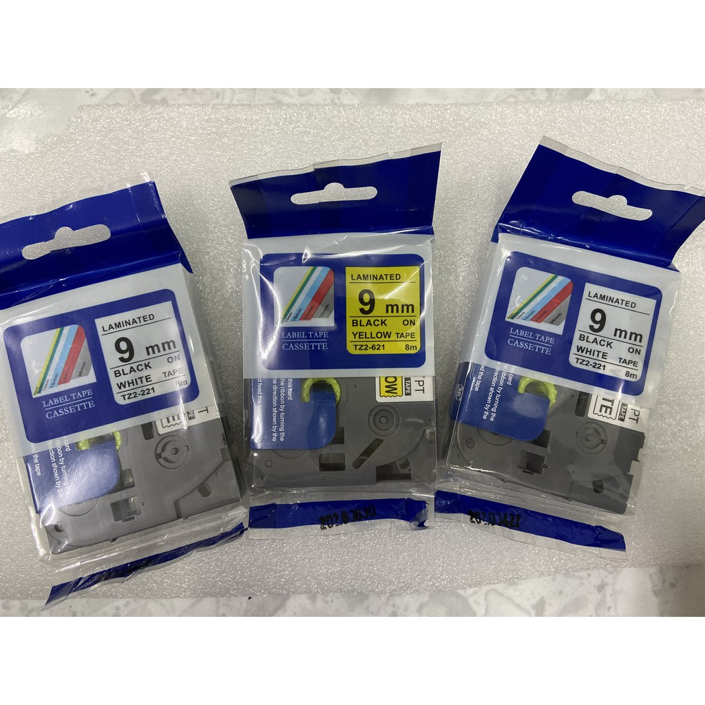 Băng In Nhãn Tz2-221 chữ đen nền vàng rộng 9mm dài 8m Cho Máy In Brother P-Touch PT-E100, PT-E110, PT-E300VP, PT-E500V