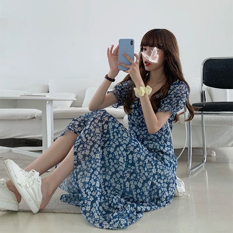 Đầm Tay Ngắn Chất Chiffon Hoạ Tiết Hoa Thiết Kế Cổ Chữ V Nữ Tính | BigBuy360 - bigbuy360.vn