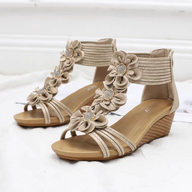 Giày sandal cao cổ quai đính hoa xinh xắn, đế xuồng 5cm (order)