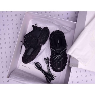 Giày thể thao Balen track 3.0 đen( ảnh chụp thật tại shop, đủ phụ kiện,hộp xám )