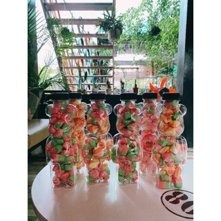 Chai nhựa gấu BEARBRICK 700ml