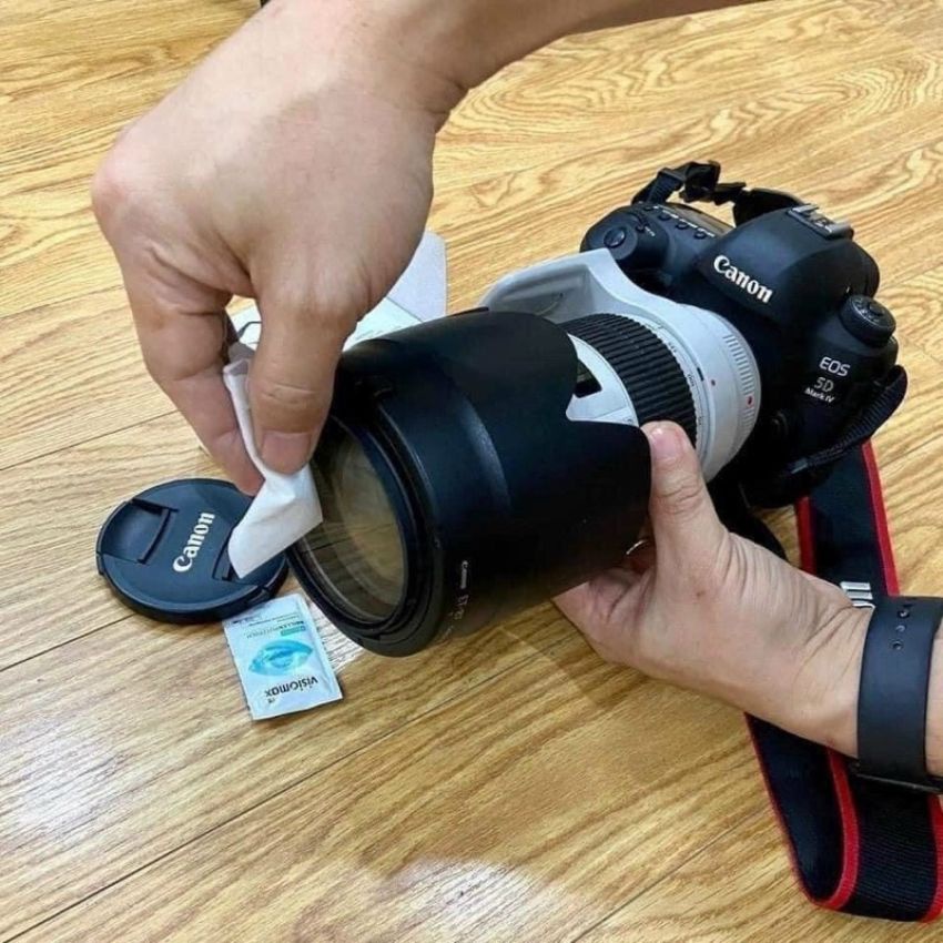 Giấy lau kính bề mặt điện thoại máy tính máy ảnh Visiomax đức giúp làm sạch và bảo vệ kính hộp 52 cái - mẹ bean bon