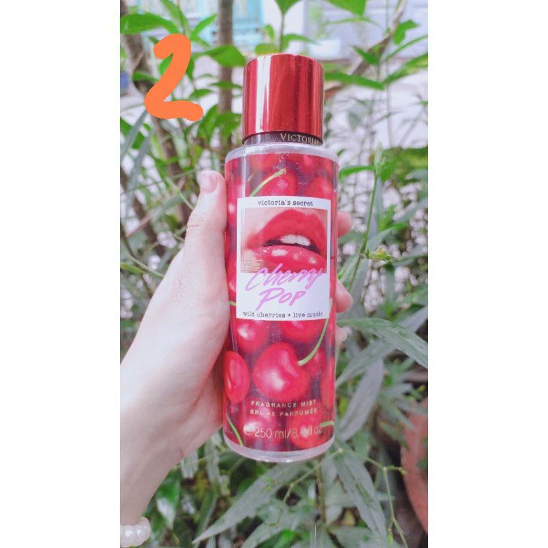 chai xịt thơm toàn thân Victoria's secrets ( Mua hai giảm giá ).️