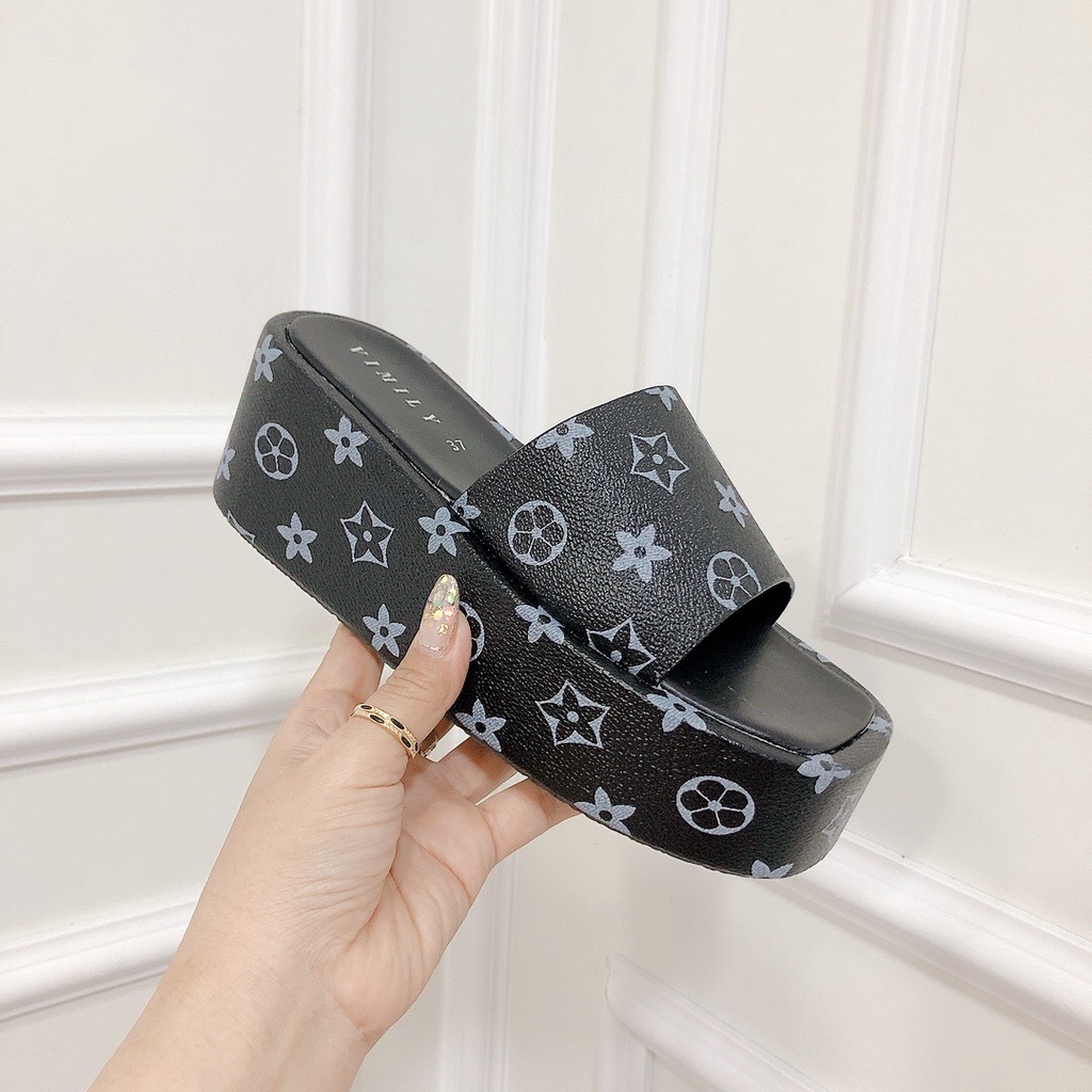 Dép Xuồng Đế Bánh Mì 7p  Mẫu Họa Tiết Siêu HOT Hàng Chuẩn Size Chất Nhẹ Đi Êm Chân - Chị Chảnh Store